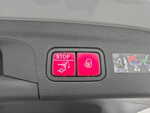 New 2026 Mercedes-Benz GLE 350 4MATIC image 13