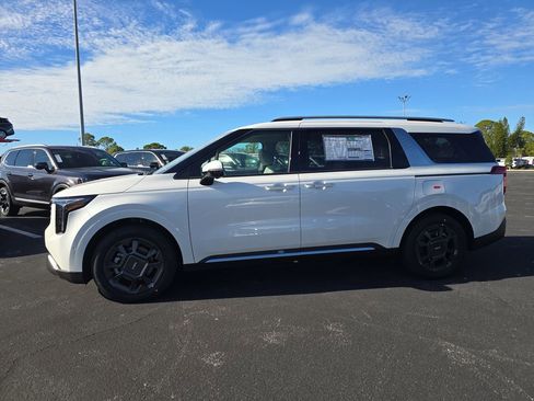 New 2026 Kia Carnival SX image 5