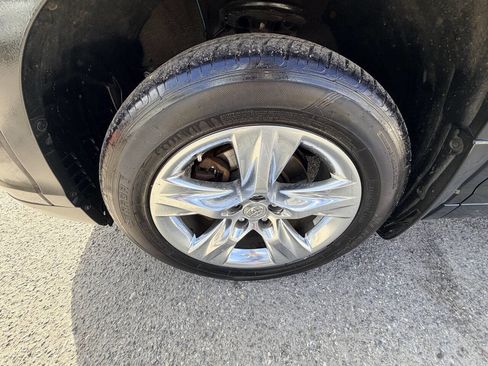 Used 2014 Toyota Highlander Limited image 41