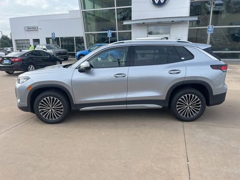 New 2025 Volkswagen Tiguan S image 6