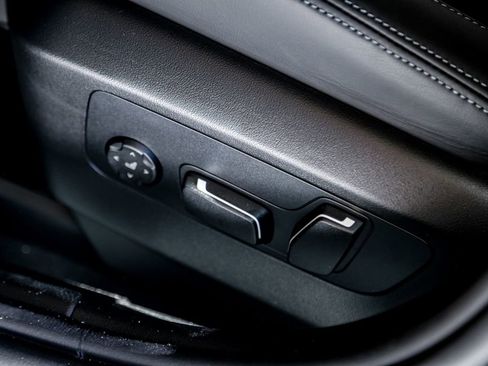 New 2026 BMW M5 Touring AWD/4WD image 23