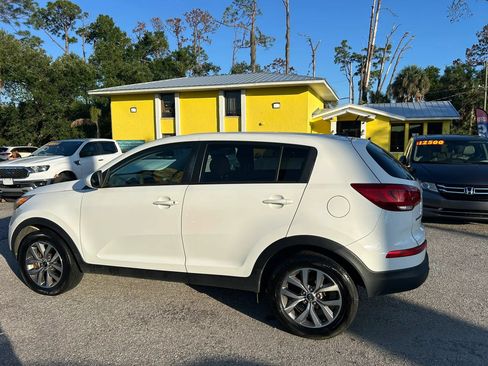 Used 2014 Kia Sportage LX FWD image 9