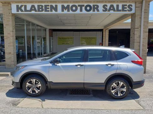 Used 2018 Honda CR-V LX image 2