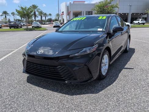 Certified 2025 Toyota Camry LE w/ Convenience Package FWD image 8