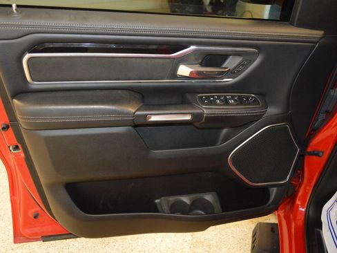 Used 2019 RAM 1500 Laramie w/ Sport Appearance Package image 13