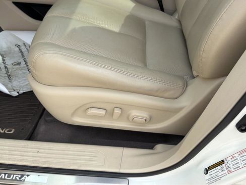 Used 2018 Nissan Murano Platinum FWD image 12