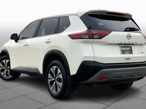 Used 2023 Nissan Rogue SV image 12