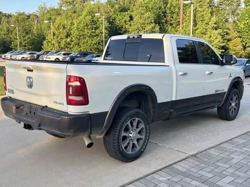 Used 2022 RAM 2500 Limited AWD/4WD image 10