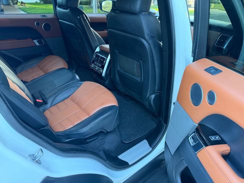 Used 2017 Land Rover Range Rover Sport HSE Dynamic AWD/4WD image 11
