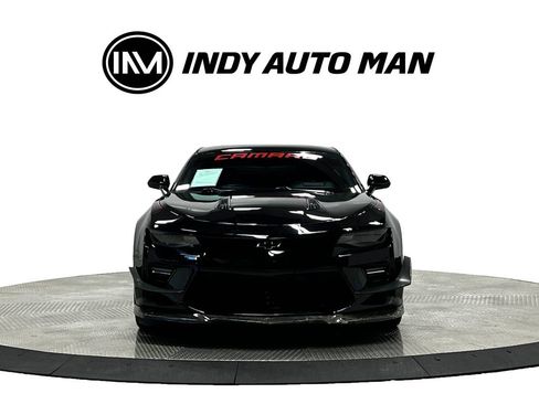 Used 2018 Chevrolet Camaro SS w/ Redline Edition RWD image 9