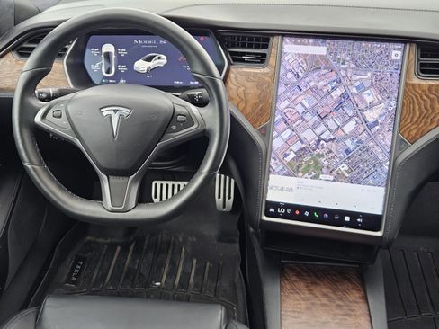 Used 2020 Tesla Model S Long Range Plus AWD/4WD image 24