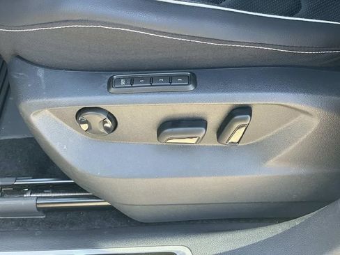 Used 2024 Volkswagen Tiguan SEL R-Line image 22