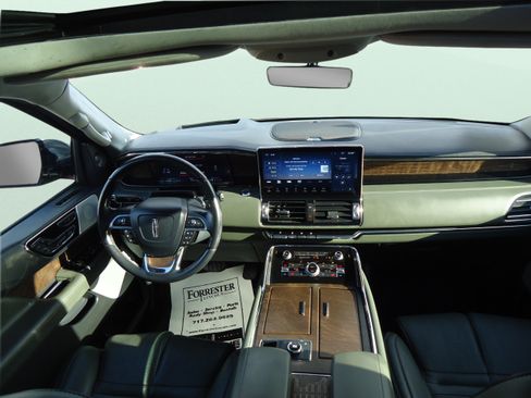 Used 2022 Lincoln Navigator L Black Label AWD/4WD image 24