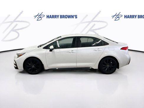 Used 2023 Toyota Corolla SE w/ Carpet Mat Package (TMS) FWD image 8