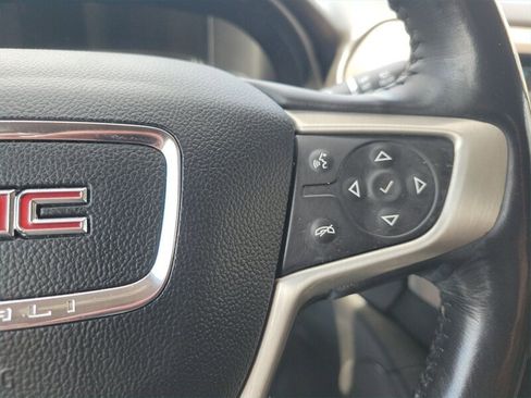 Used 2019 GMC Acadia Denali w/ Technology Package AWD/4WD image 27