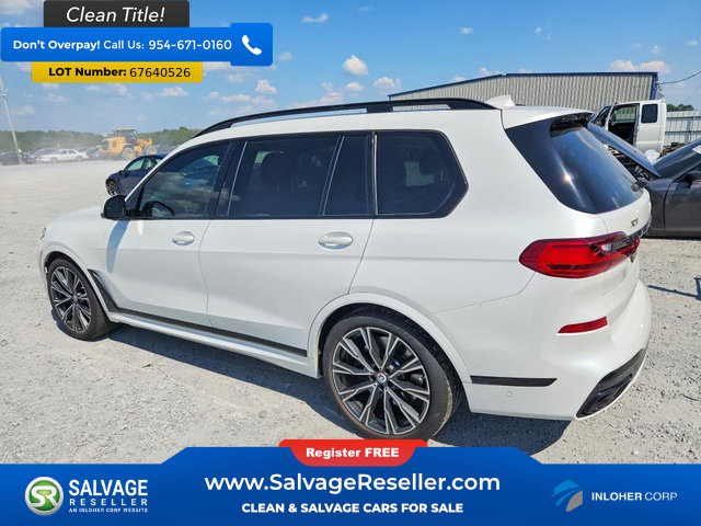 Used 2022 BMW X7 M50i w/ Dynamic Handling Package AWD/4WD image 3