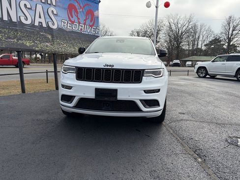 Used 2019 Jeep Grand Cherokee Limited X image 2