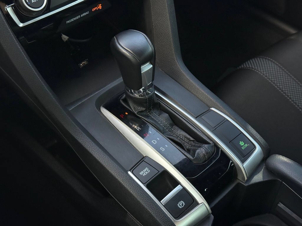 Used 2021 Honda Civic Sport image 17