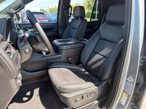 Used 2023 Chevrolet Tahoe Z71 w/ Off-Road Capability Package AWD/4WD image 7