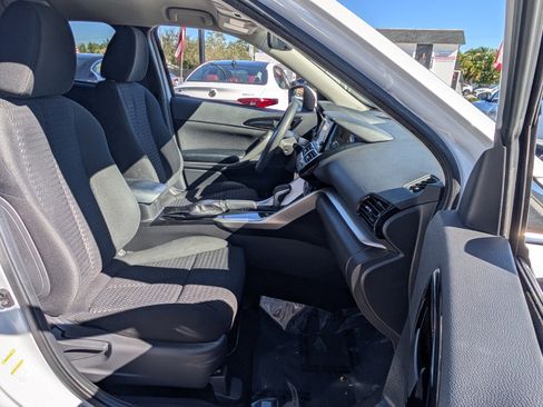 Used 2022 Mitsubishi Eclipse Cross ES image 15