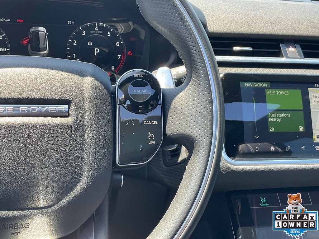 Used 2018 Land Rover Range Rover Velar R-Dynamic SE AWD/4WD image 40