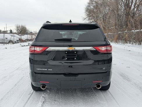 Used 2020 Chevrolet Traverse LT w/ Driver Confidence II Package image 8