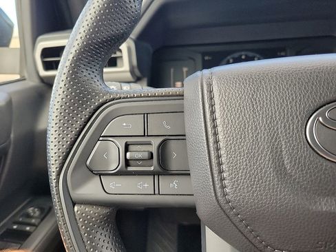 Used 2025 Toyota Tacoma SR5 image 16