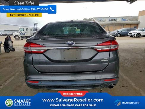 Used 2017 Ford Fusion SE w/ Fusion SE Technology Package image 8