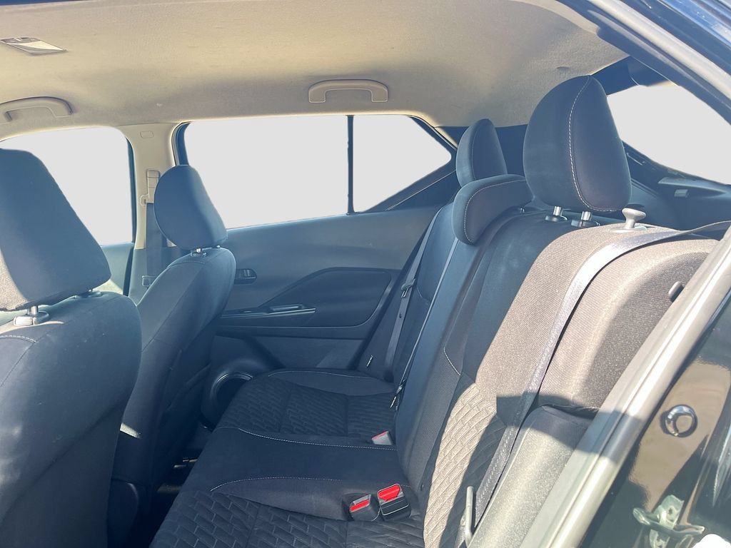 Used 2022 Nissan Kicks S FWD image 22