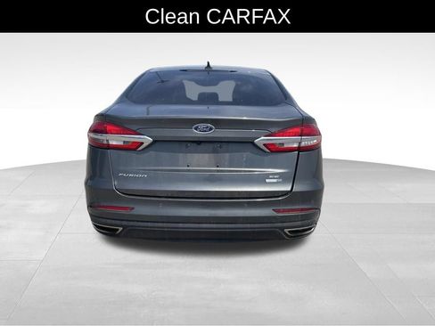 Used 2020 Ford Fusion SE AWD/4WD image 5