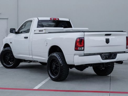 Used 2017 RAM 2500 Tradesman w/ Power & Remote Entry Group RWD image 5