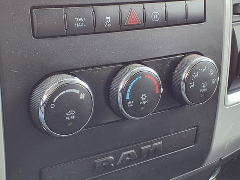 Used 2012 RAM 1500 Big Horn image 20