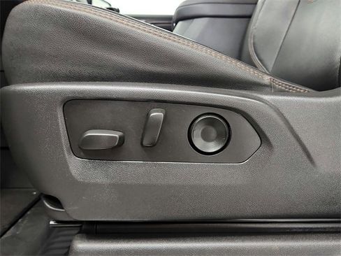 Used 2023 GMC Sierra 1500 AT4 w/ AT4 Premium Package image 31