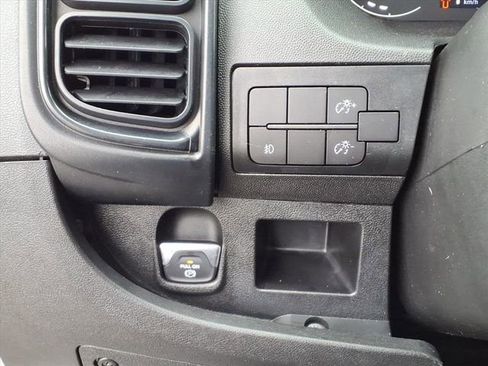 Used 2023 RAM ProMaster 2500 image 11