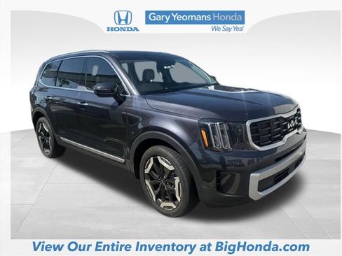 Used 2025 Kia Telluride S FWD image 6