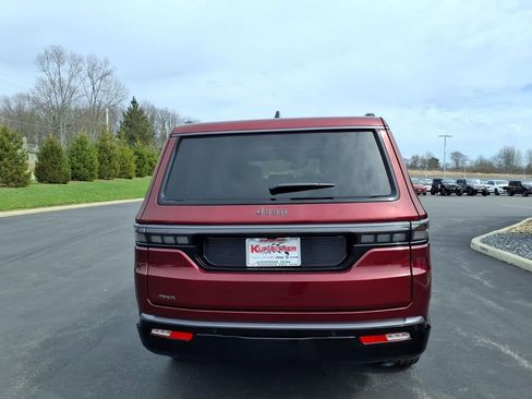 New 2026 Jeep Grand Wagoneer Limited AWD/4WD image 4