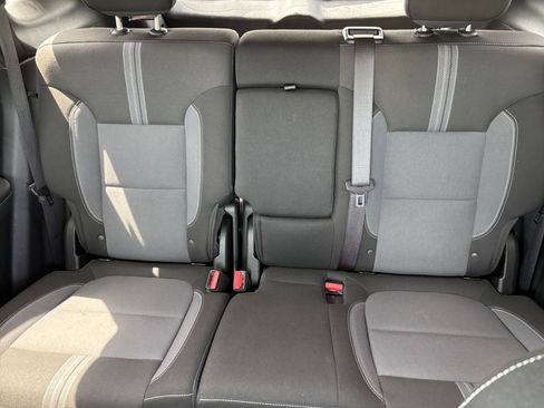 Used 2026 Chevrolet Blazer LT FWD image 39