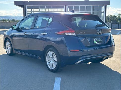 Used 2025 Nissan Leaf S FWD image 6