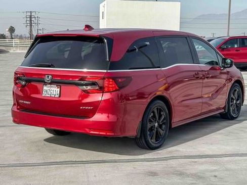 Used 2024 Honda Odyssey Sport image 10