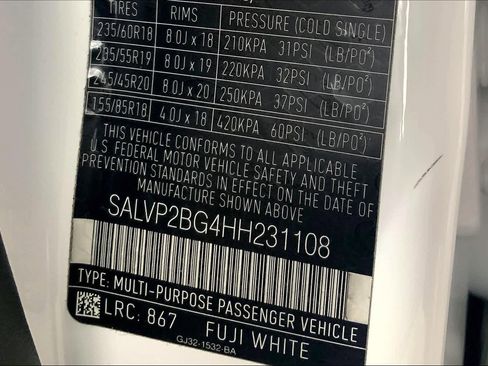 Used 2017 Land Rover Range Rover Evoque SE Premium image 36