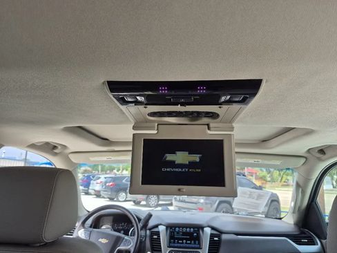 Used 2020 Chevrolet Suburban Premier RWD image 24