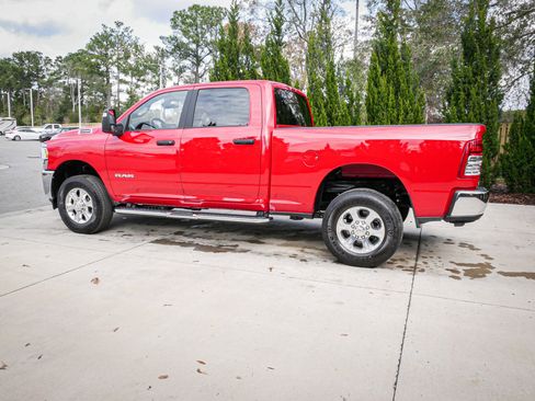 Used 2024 RAM 2500 Big Horn w/ Bed Utility Group image 7