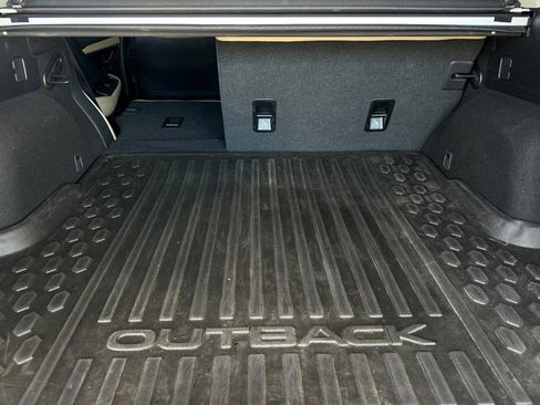 Certified 2023 Subaru Outback Limited image 18