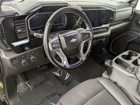 Used 2025 Chevrolet Silverado 1500 LT image 11