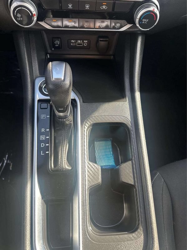 Used 2024 Nissan Sentra SV FWD image 23