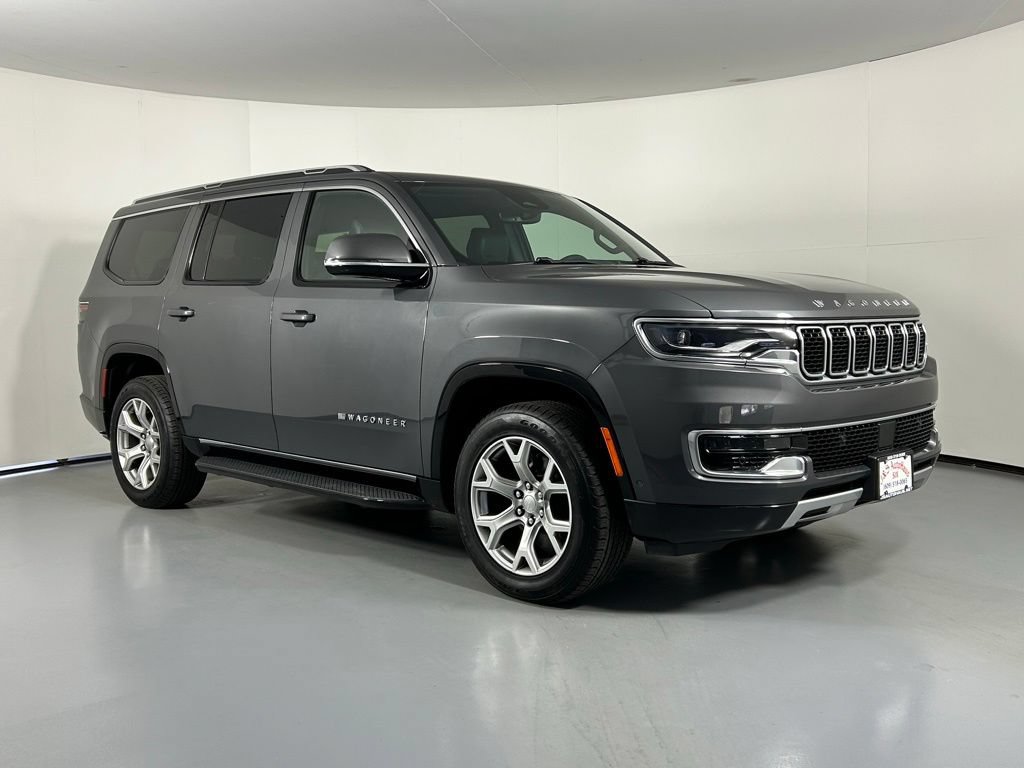Used 2022 Jeep Wagoneer Series II AWD/4WD image 1