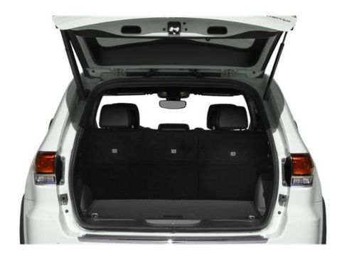 Used 2022 Jeep Grand Cherokee Limited w/ Trailer Tow Group IV AWD/4WD image 14