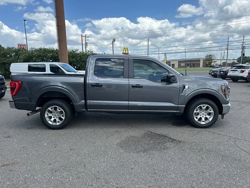 Used 2023 Ford F150 XLT RWD image 11
