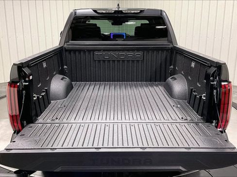 New 2026 Toyota Tundra Platinum AWD/4WD image 40