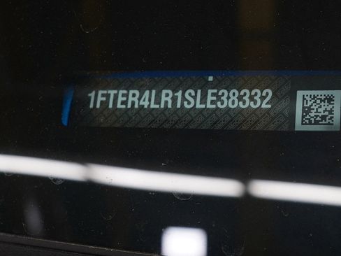 Used 2025 Ford Ranger Raptor AWD/4WD image 34